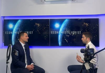 Economist &amp; Jurist entrevista al Dr. Carlos Baradavío